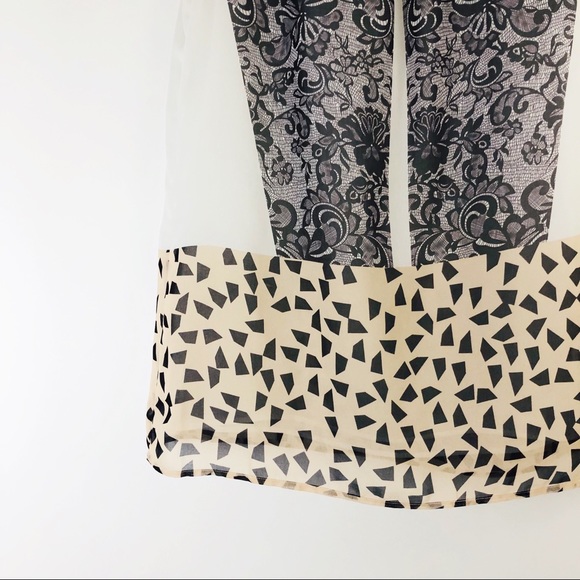 CAbi Sleeveless Top - Picture 3 of 6